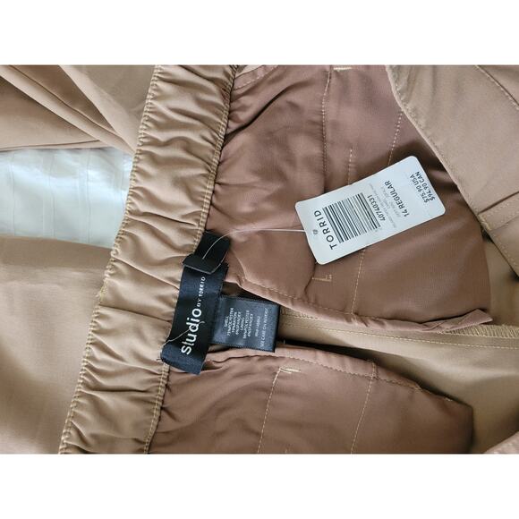 Torrid Relaxed Taper City Twill Pant Khaki 14R - Picture 6 of 9